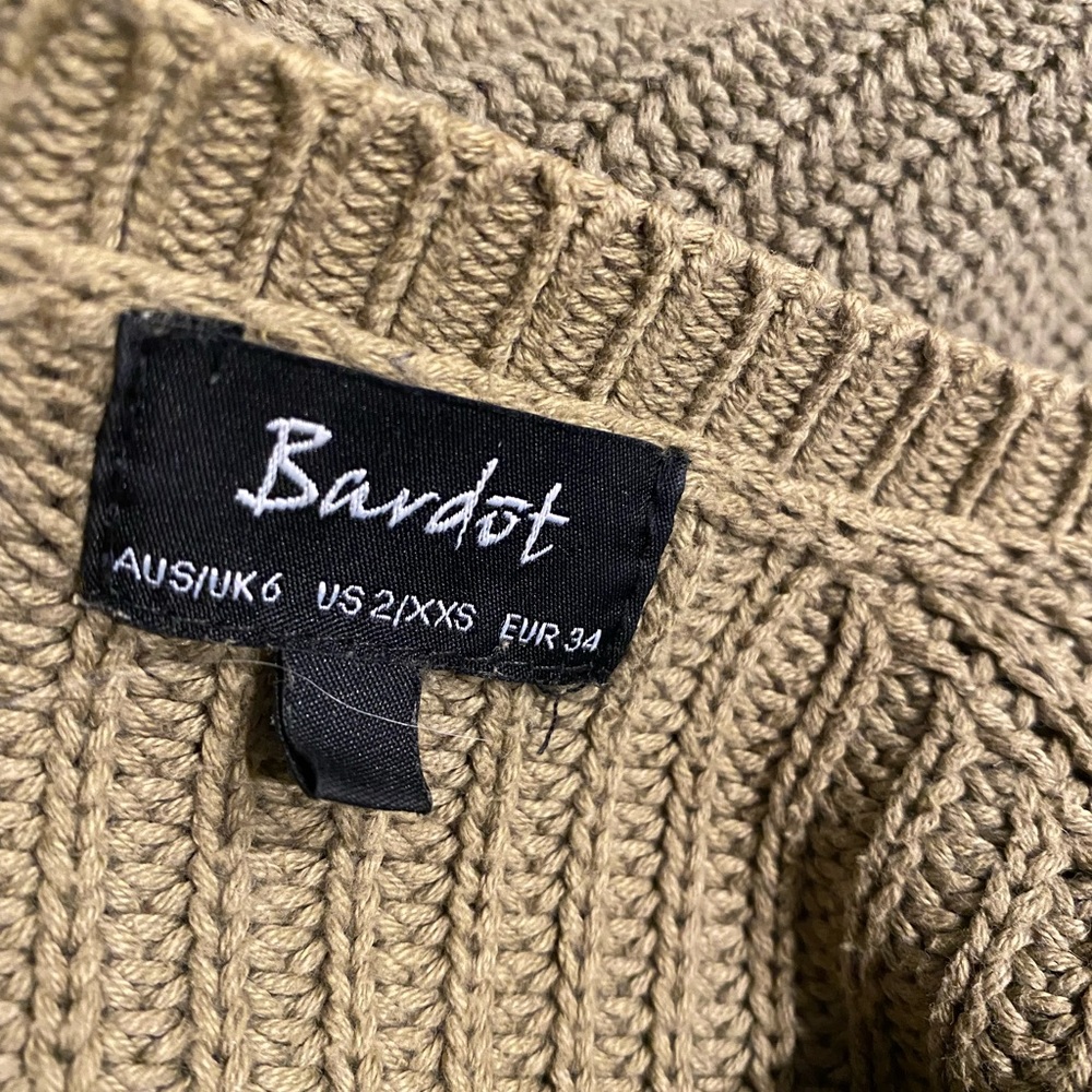Bardot ➰ ladies olive green long sleeve knit sweater XXS - Picture 3 of 3